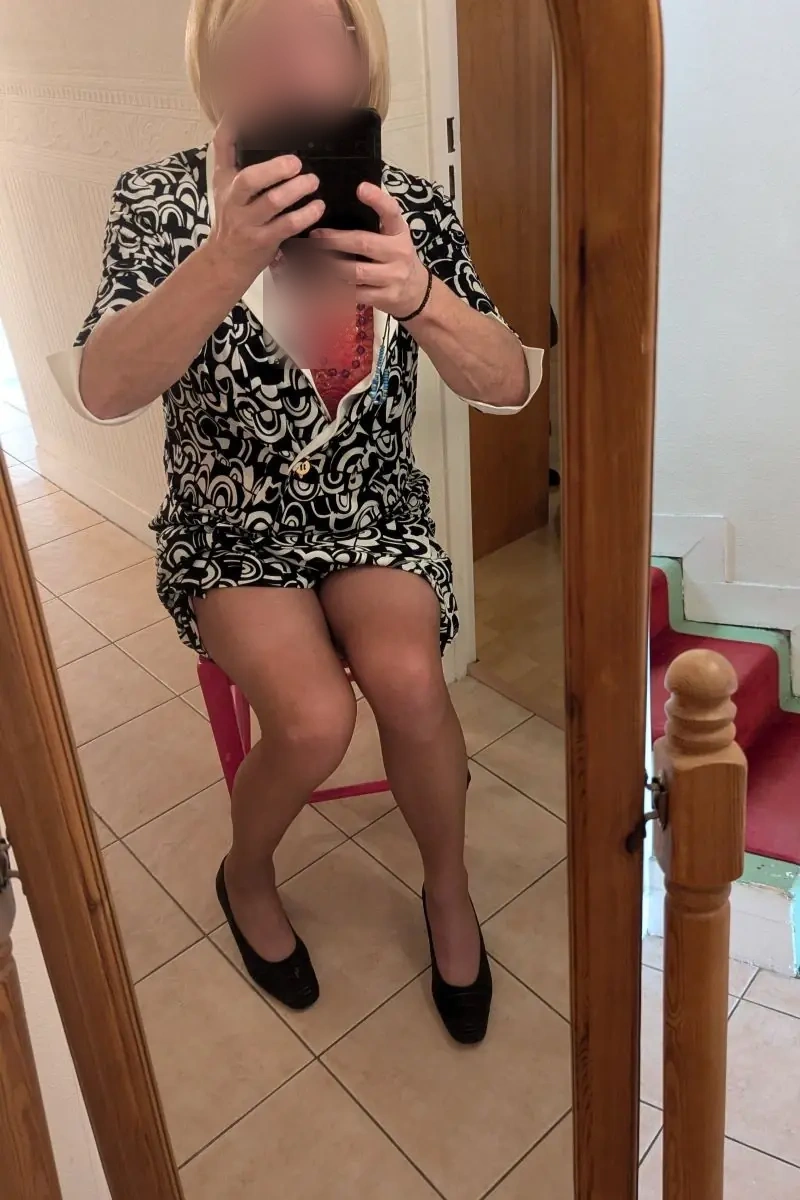 LeslieChic