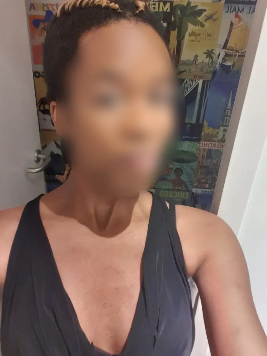 Prête à te rencontrer à Neuilly-sur-Seine