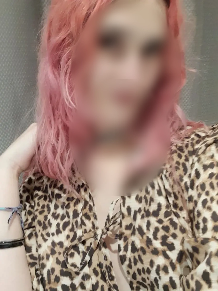 Trans libérée pour moments secrets