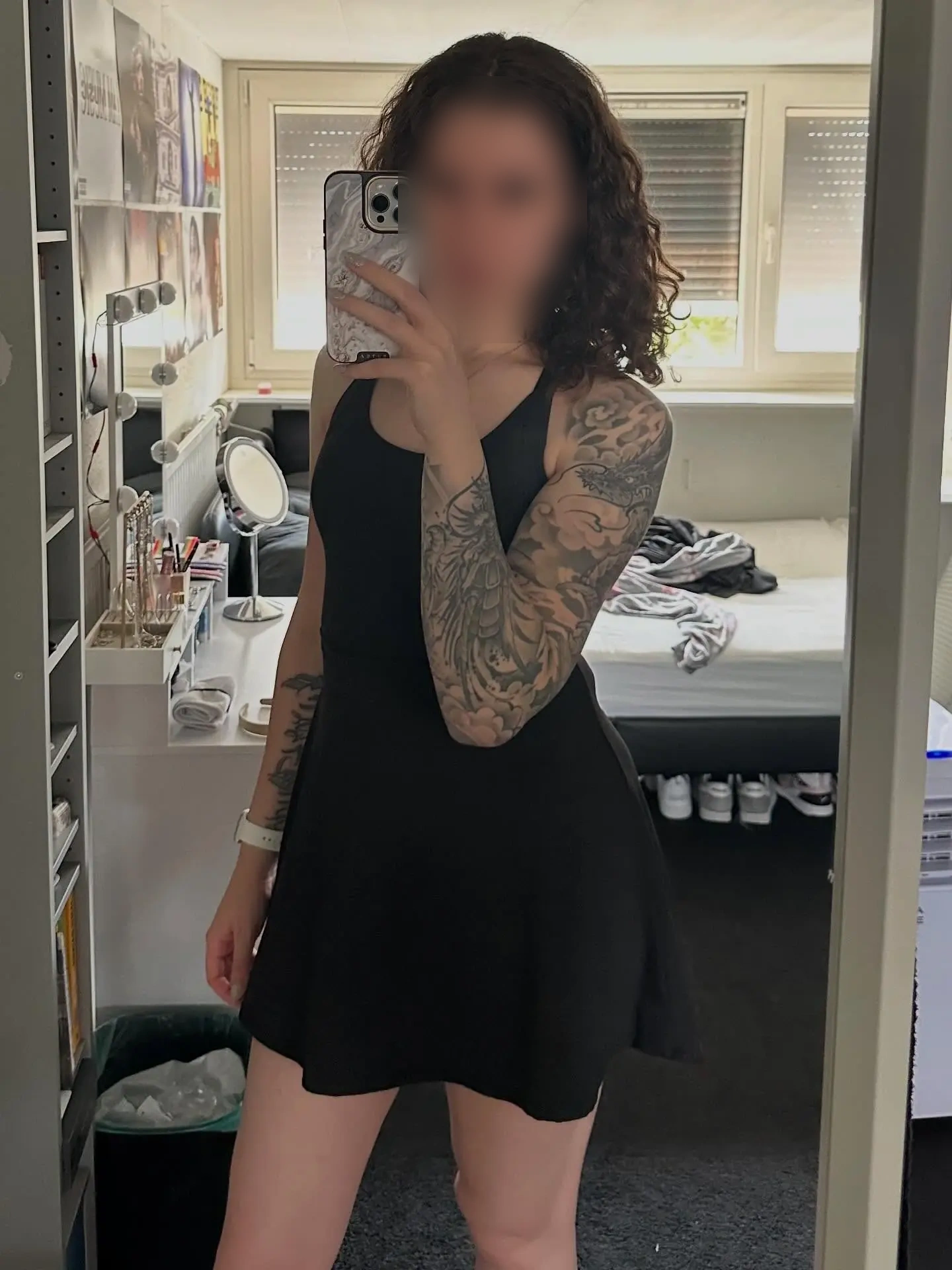 Chloe34