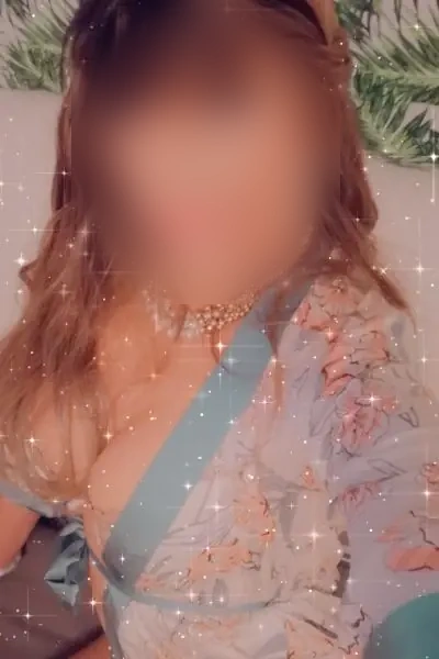 Trans sexy cherche homme attentif à Vert-Saint-Denis