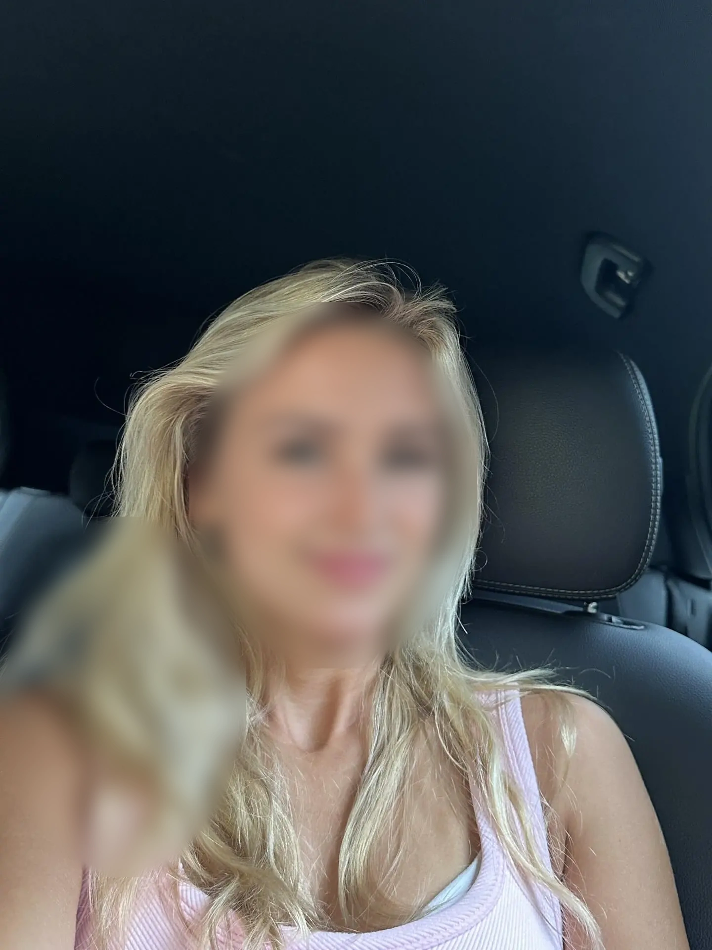DiscreteClaire