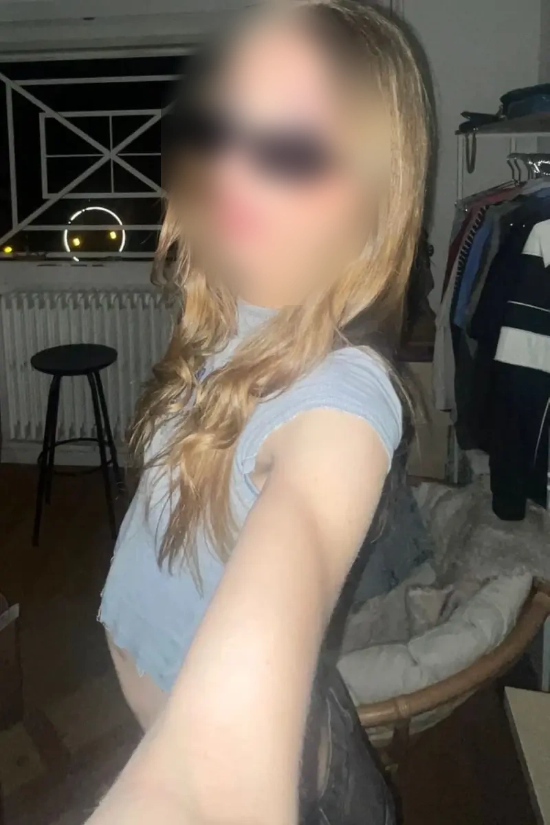 Trans libérée pour moments secrets à Viry-Châtillon
