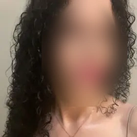 LeslieChic